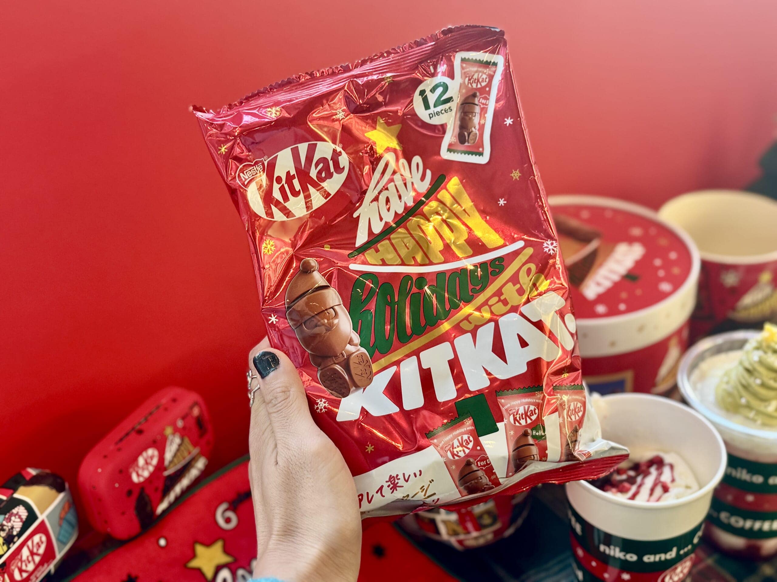 「キットカット ホリデイサンタ シェアバッグ」12個入り ¥1,080