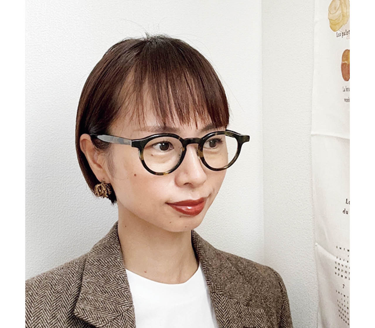 ストレートアイロンで実現！　パツンと前髪の長めショート