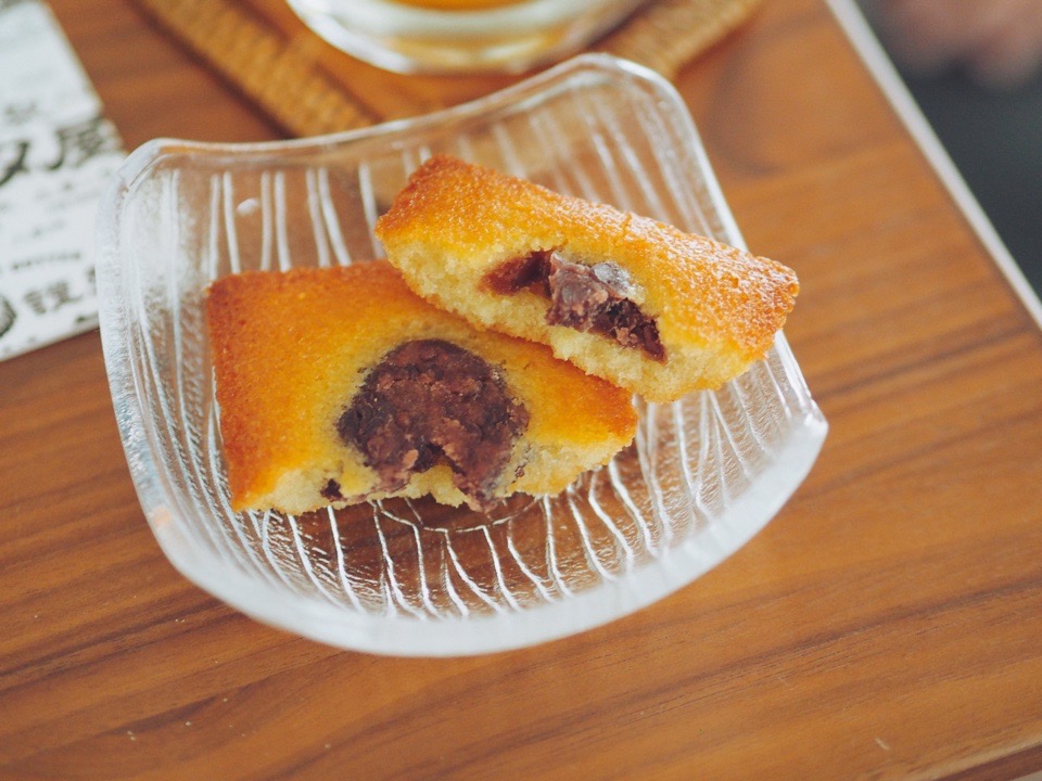 岡田謹製あんバタ屋のフィナンシェの断面