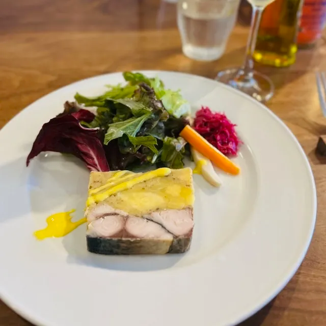 restrante DOLCH　前菜　鯖のテリーヌ