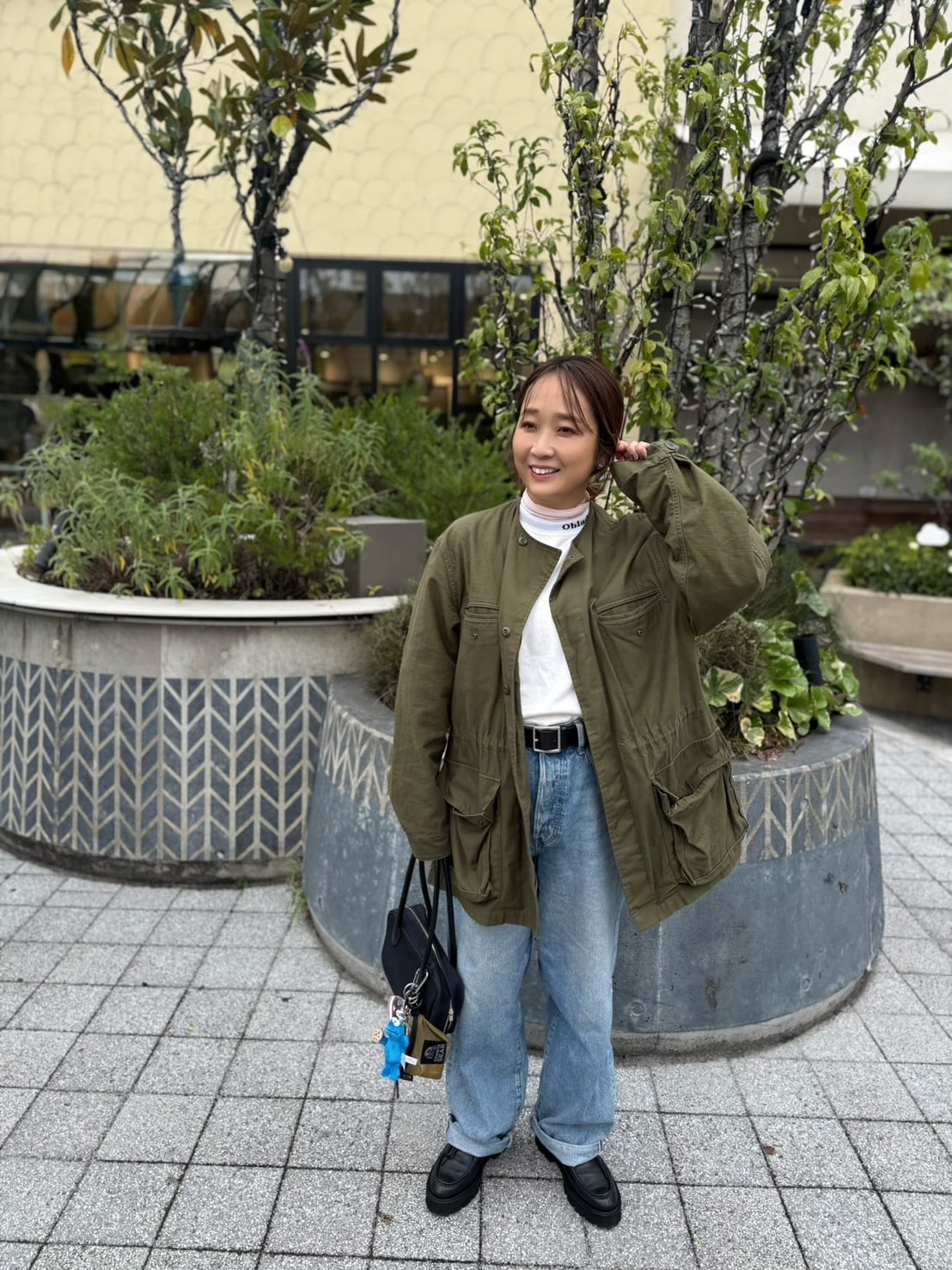 無印良品「シアータートルネック長袖Ｔシャツ」スタイリスト徳永千夏さん着用全身コーディネート