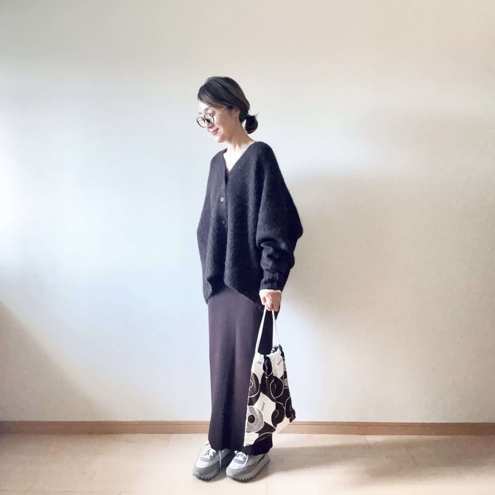 Spick and Span アルパカ混ニットカーディガン
NOBLE ニットスカート NOVESTA MARATHON RUNNNER SUPER TRAIL スニーカー
TEMBEA 巾着 PRINT DONUTS