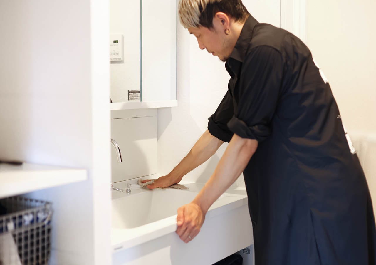 顔を洗ってすぐに開始!