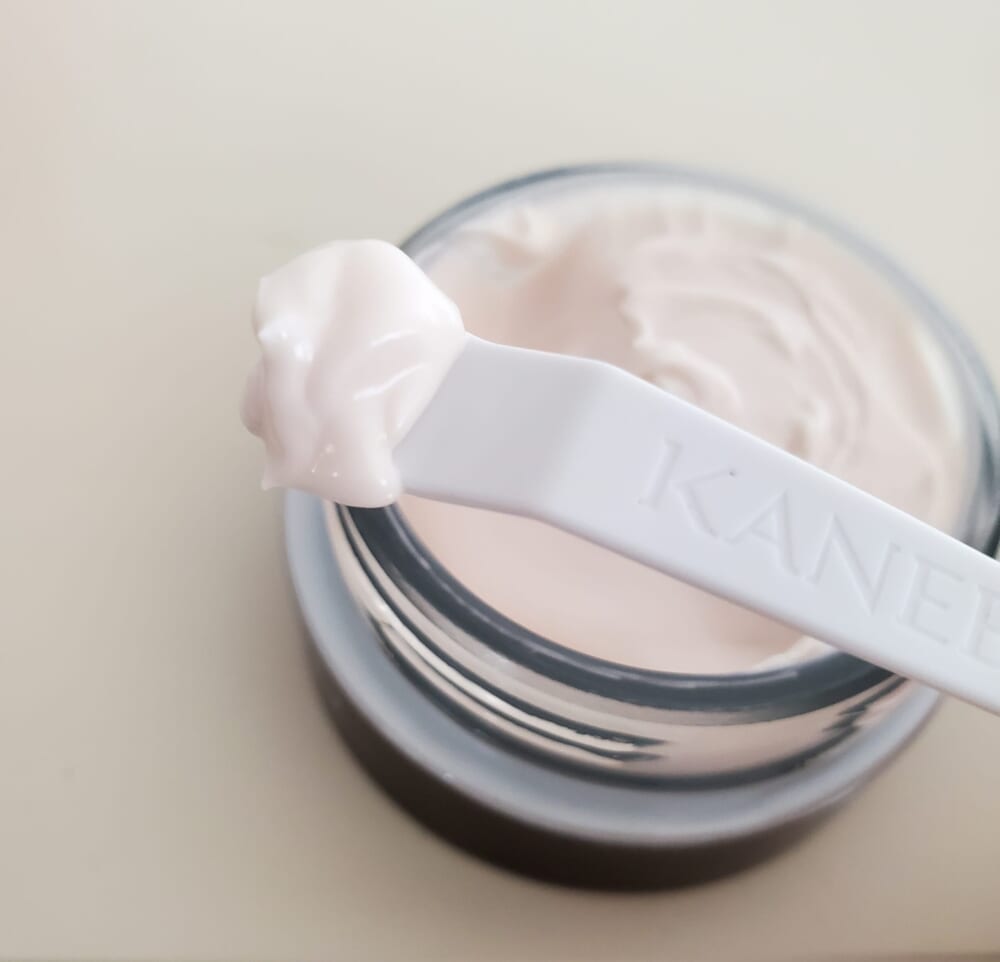 KANEBO　クリーム　イン　デイⅡ