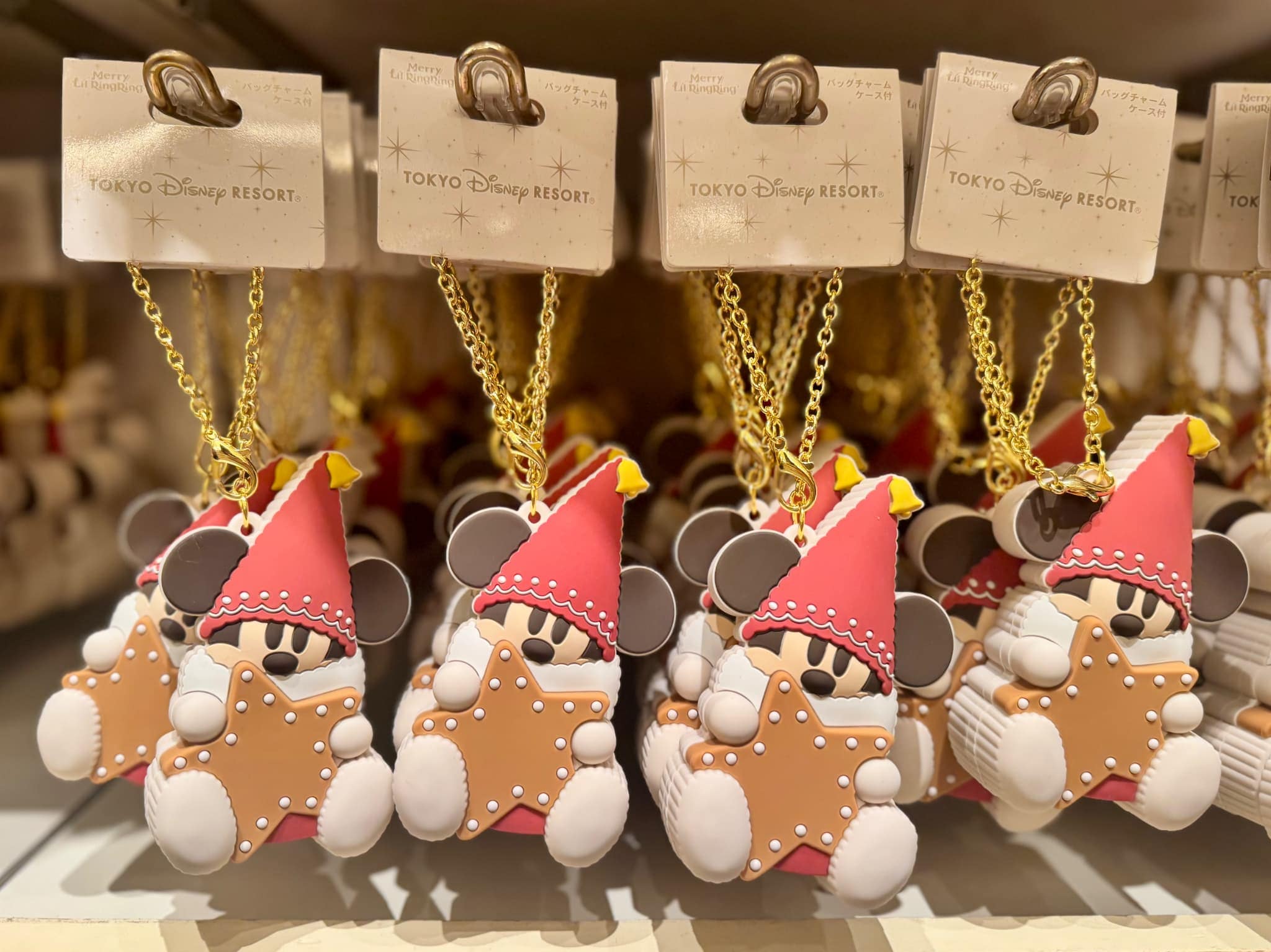 ディズニークリスマスグッズ、リルリンリン「バッグチャームケース付き」