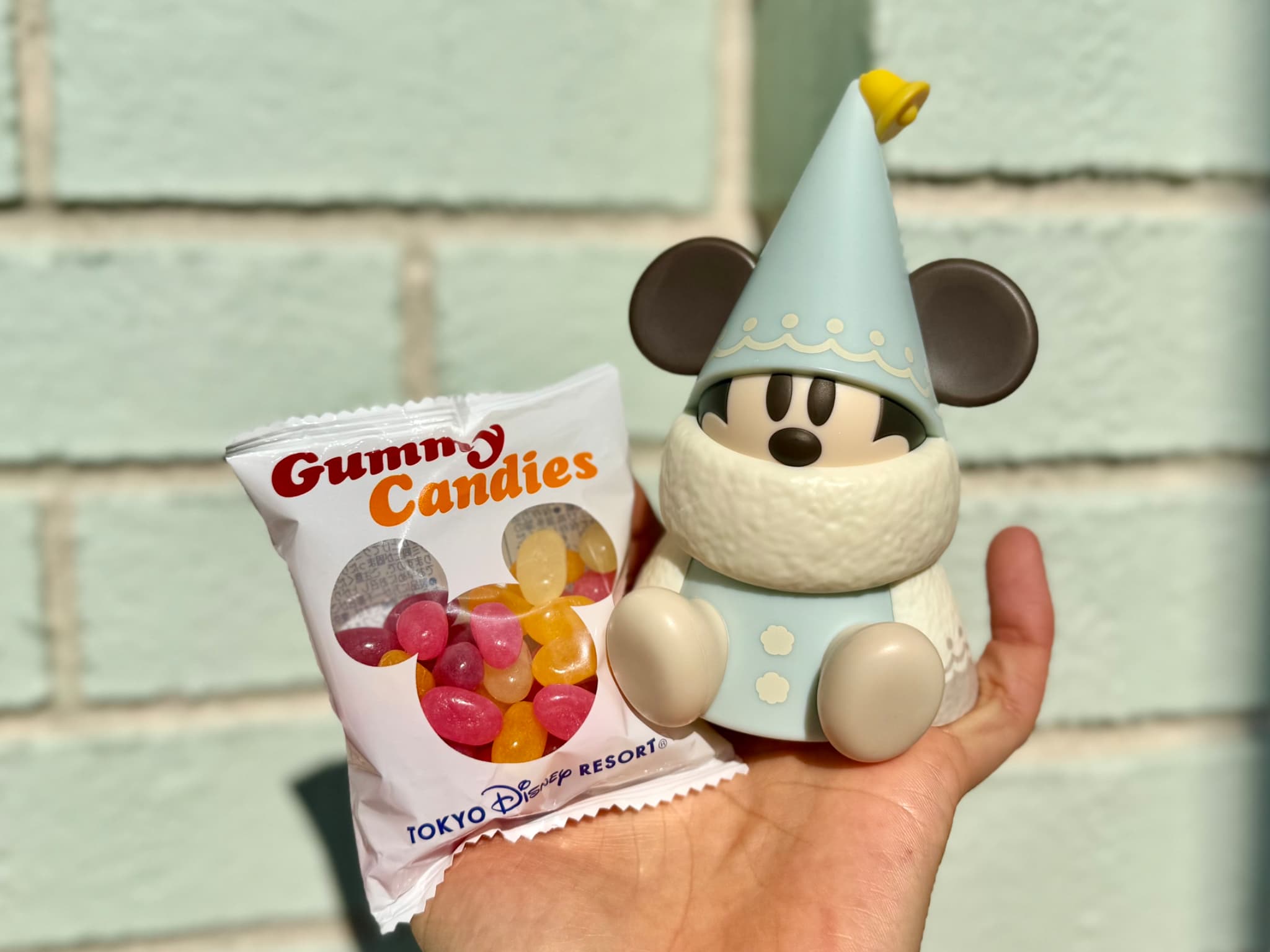 ディズニーランドクリスマスグルメ、リルリンリン 水色「グミキャンディー、ミニスナックケース付き」 