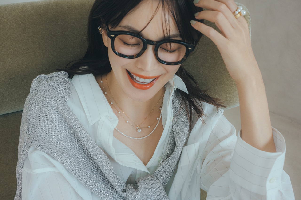 【華奢パール】×【ハンサムスタイル】コーデ 蛯原友里さん