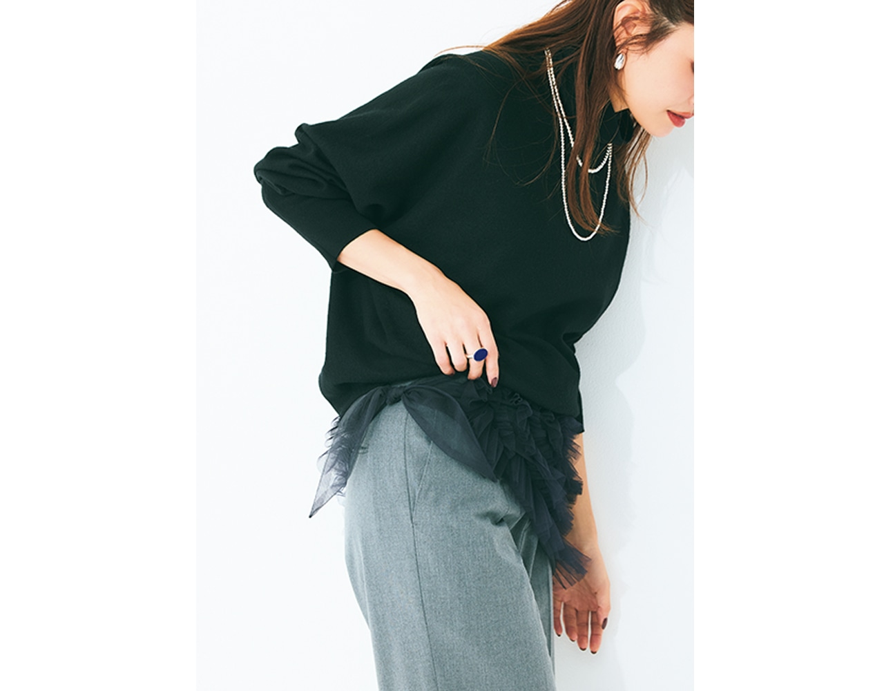  チュールスカーフコーデ 垣内彩未さん