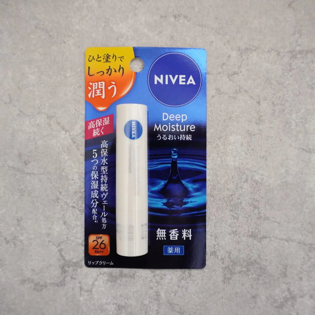 ニベア「ディープモイスチャー リップ」パッケージ