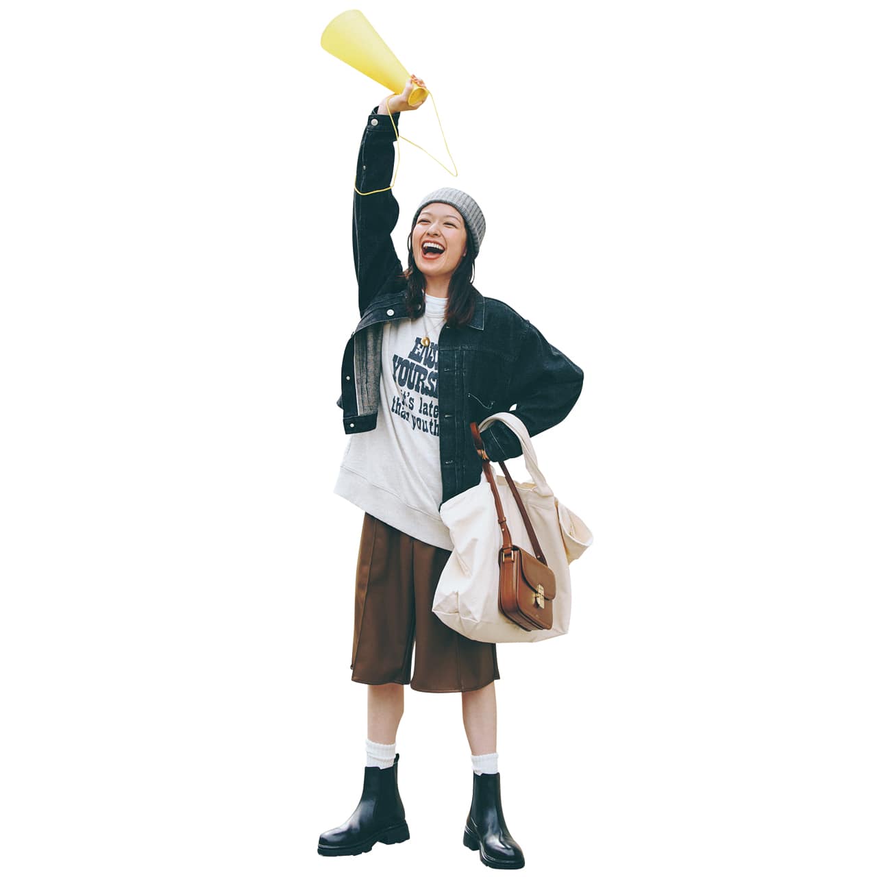 【SHIPS any(シップス エニィ)】のハーフパンツコーデ 森絵梨佳さん