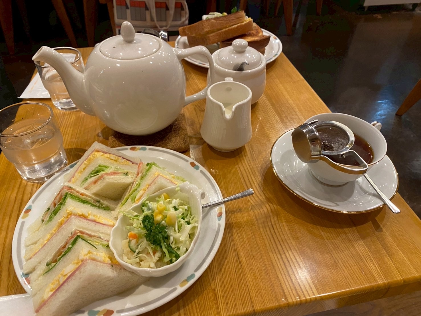 ティーハウス　タカノ　TEA HOUSE TAKANO　神保町　ランチタイムサービス