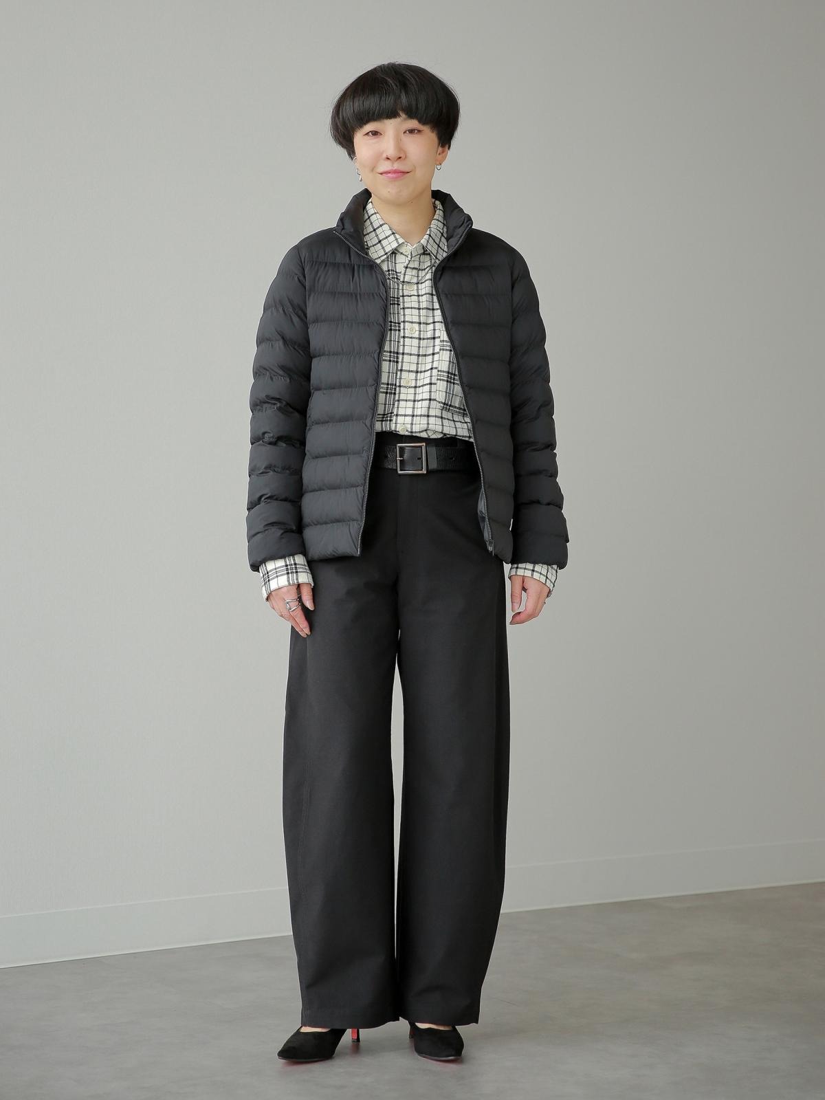 ユニクロ　パテックジャケット　ブラックのコーデ