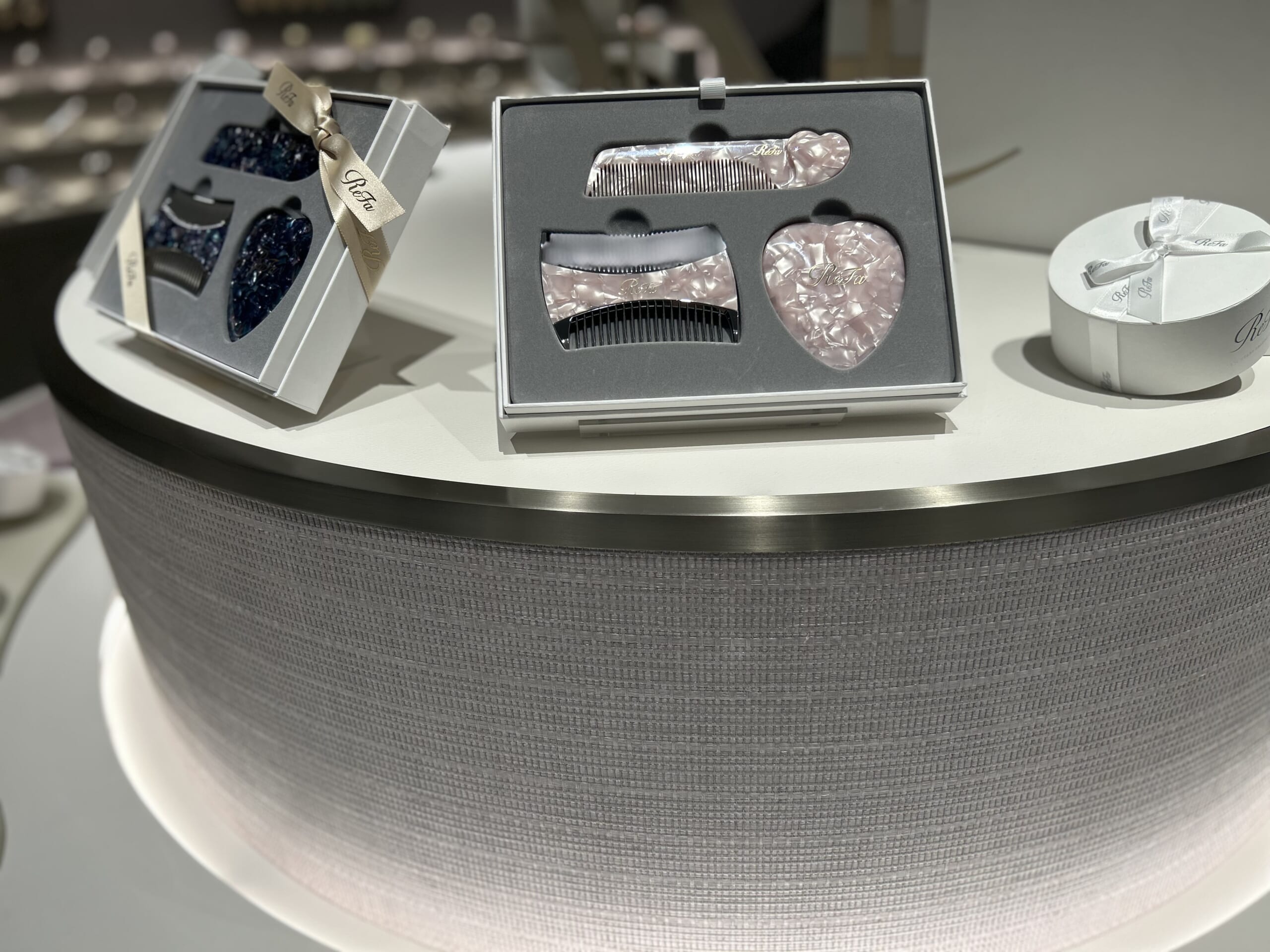 ReFa ブランド史上最大の旗艦店「ReFa GINZA（リファ ギンザ）」ReFaMODERN SELECTION￥28050