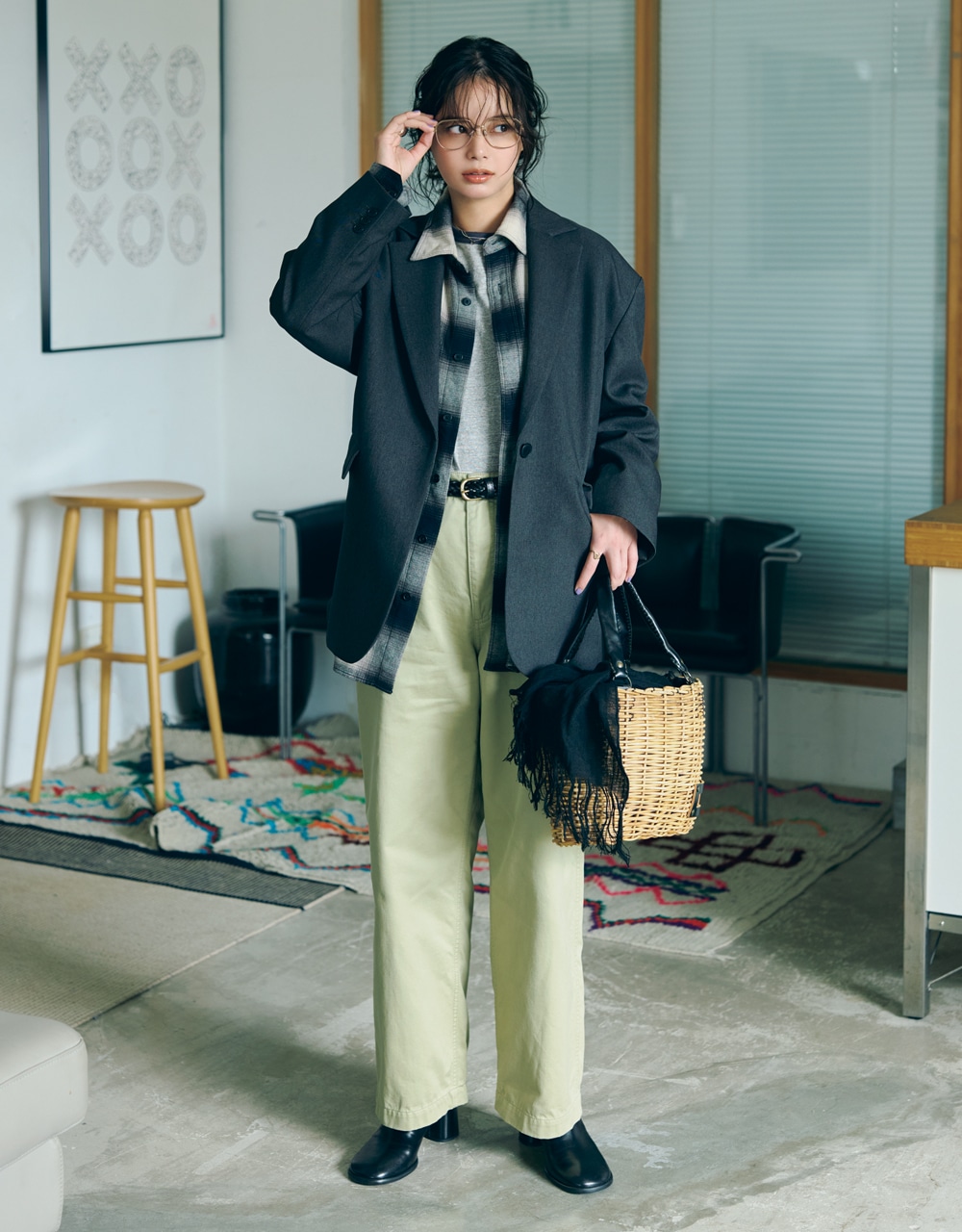 チェックシャツコーデ 岸本セシルさん