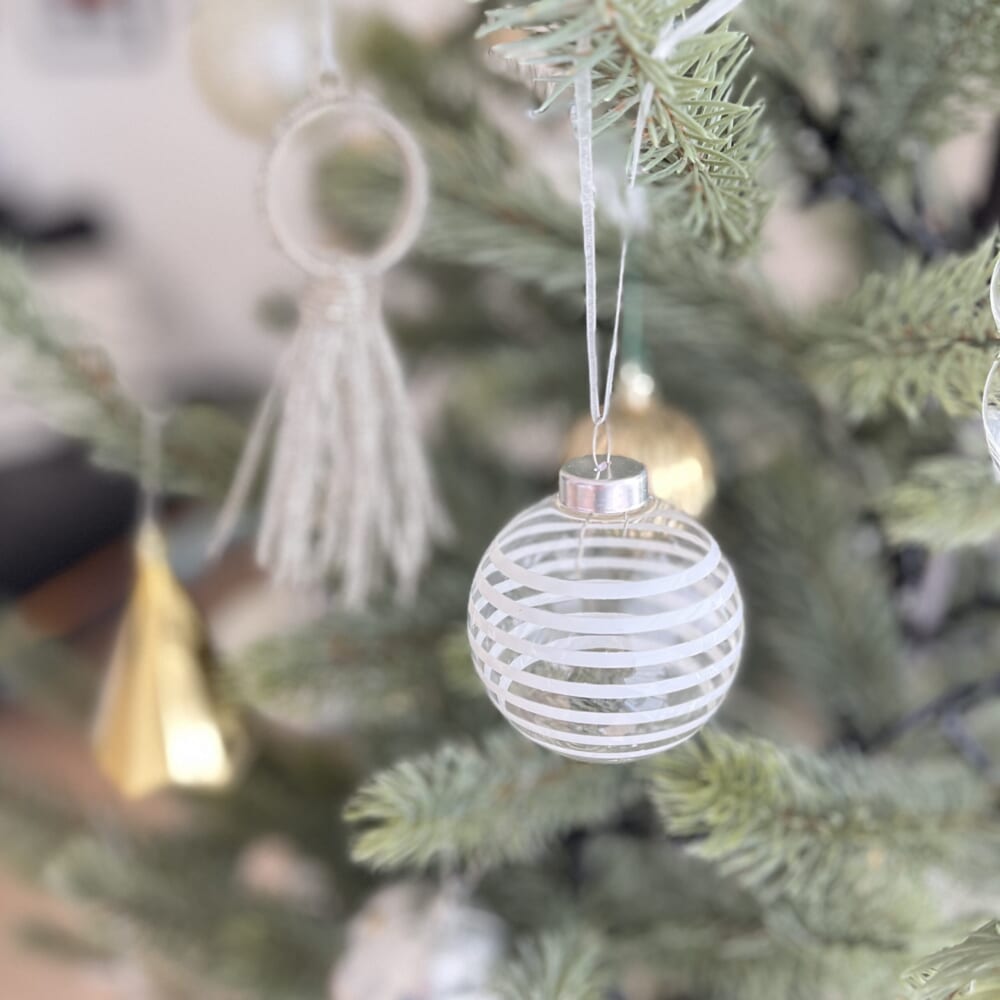 クリスマス オーナメント イケア