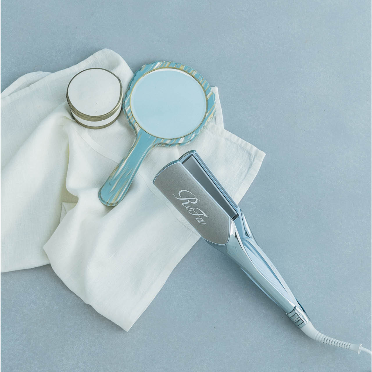 リファパワーストレートアイロン プロ