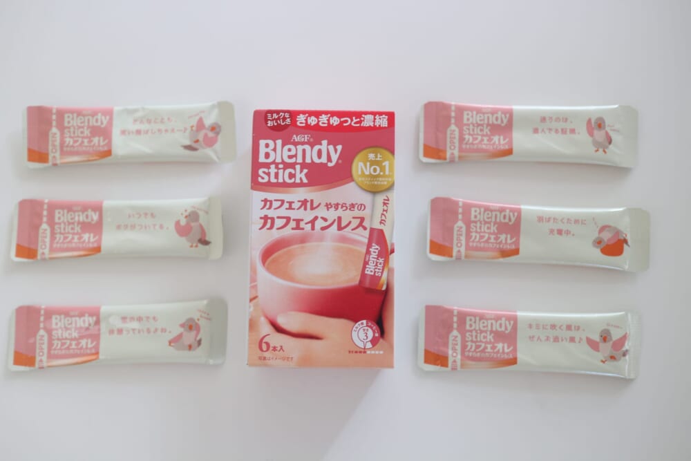 AGF　カフェオレ　カフェインレス