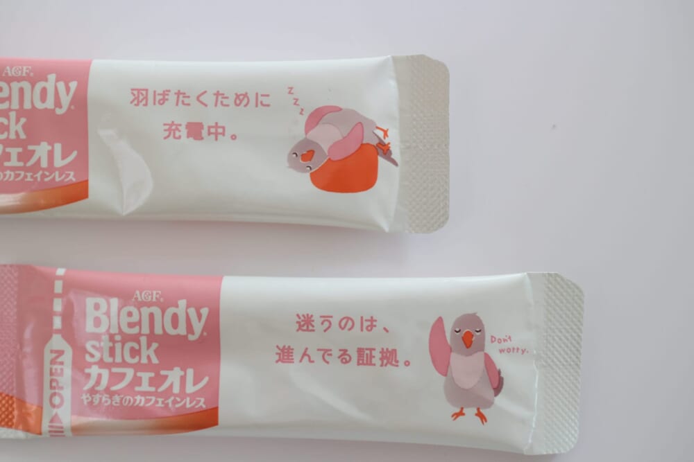 AGF　カフェオレ　カフェインレス