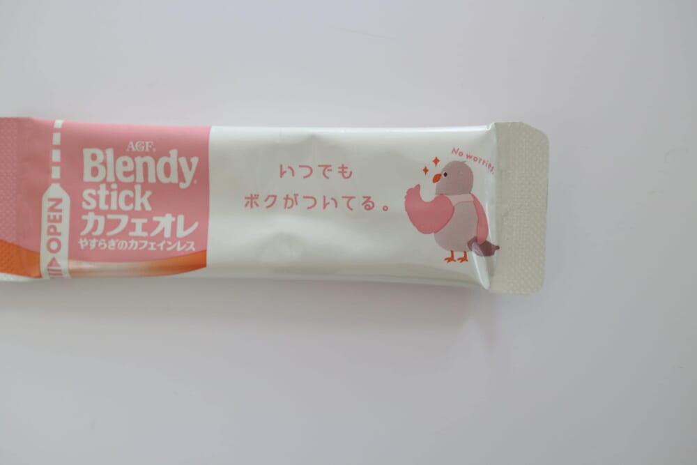 AGF　カフェオレ　カフェインレス