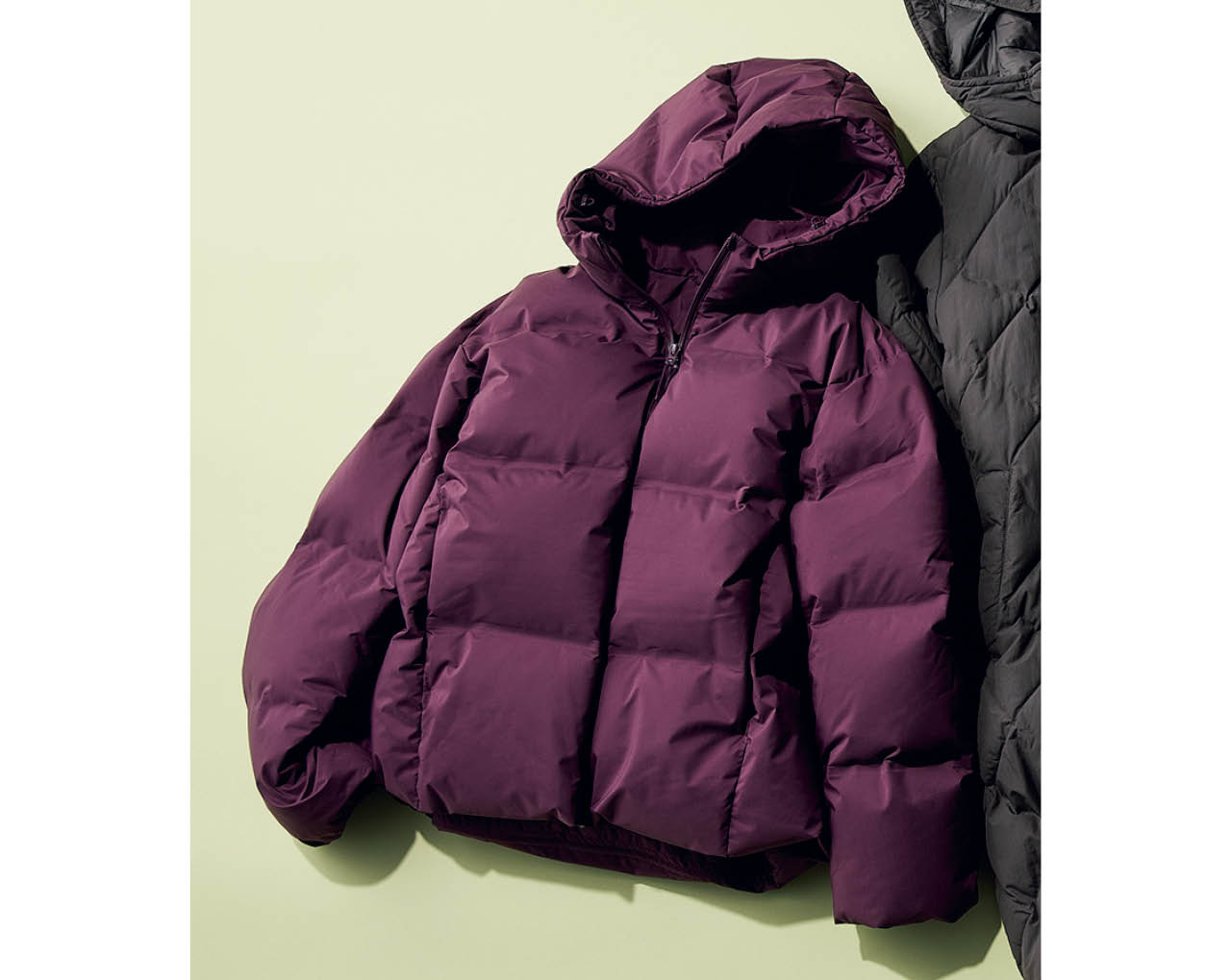 シームレス ダウンパーカ