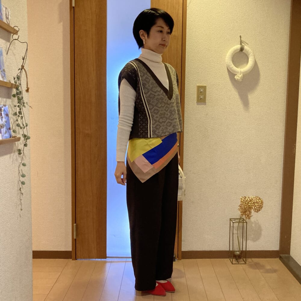 ブラウントラウザー ブラウンベスト スカーフ