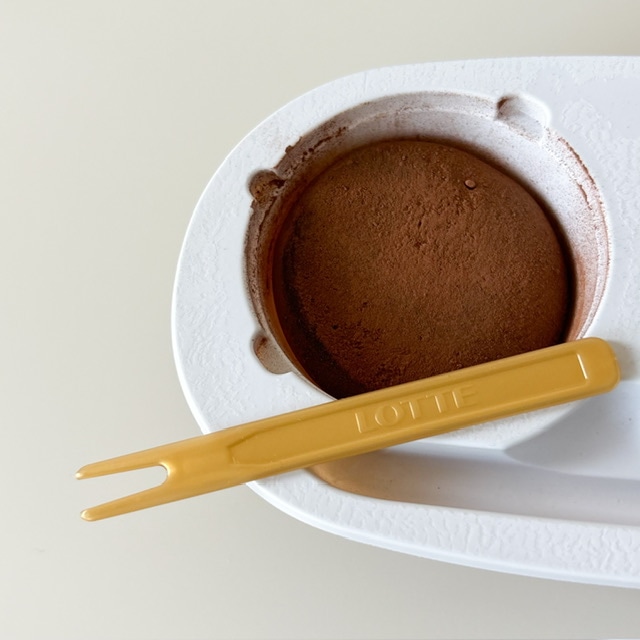 LOTTEアイスまるごと生チョコ包みのアップ写真