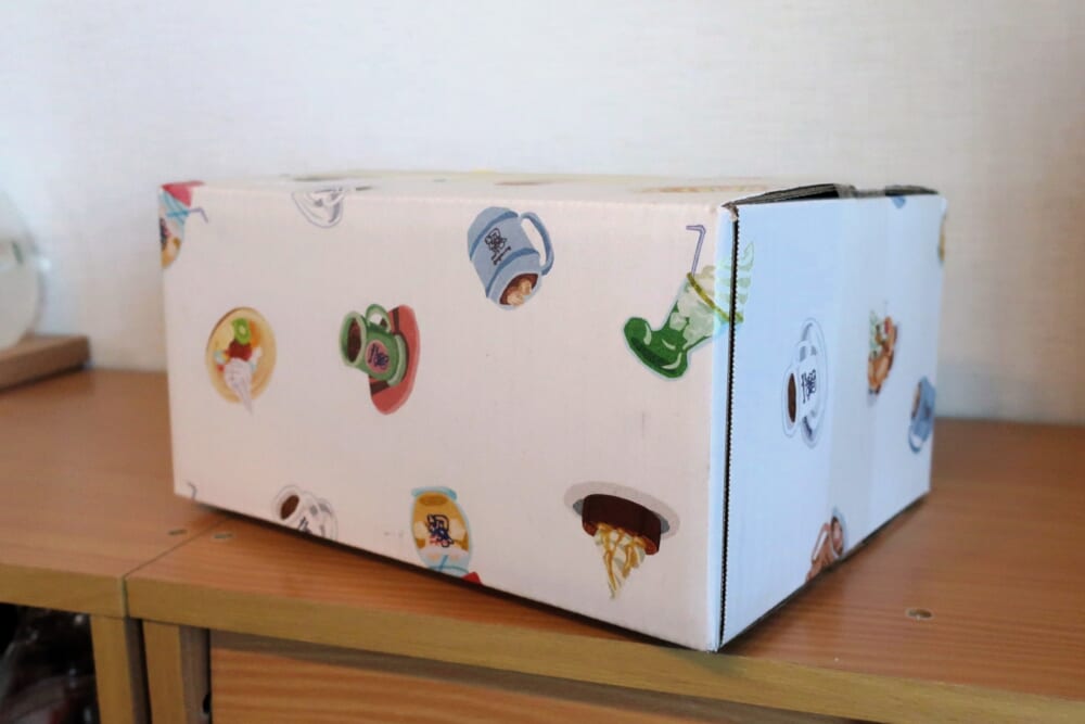 コメダ珈琲　ニットブックカバー