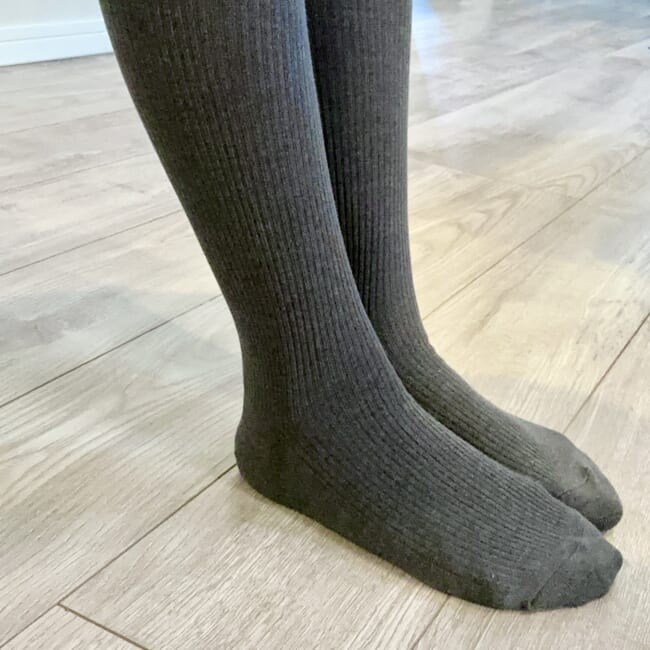 ユニクロのヒートテックニットタイツ(ニットリブタイツ)