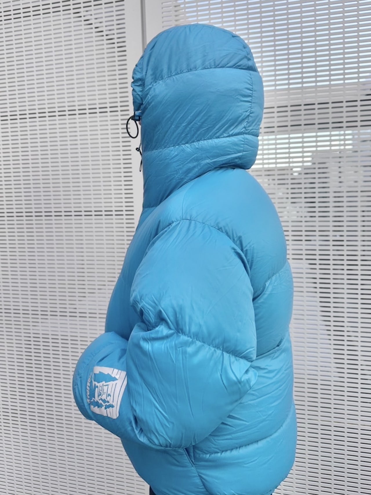 「HOLIDAY（ホリデイ）」のPACKABLE DOWN JACKET　サイド