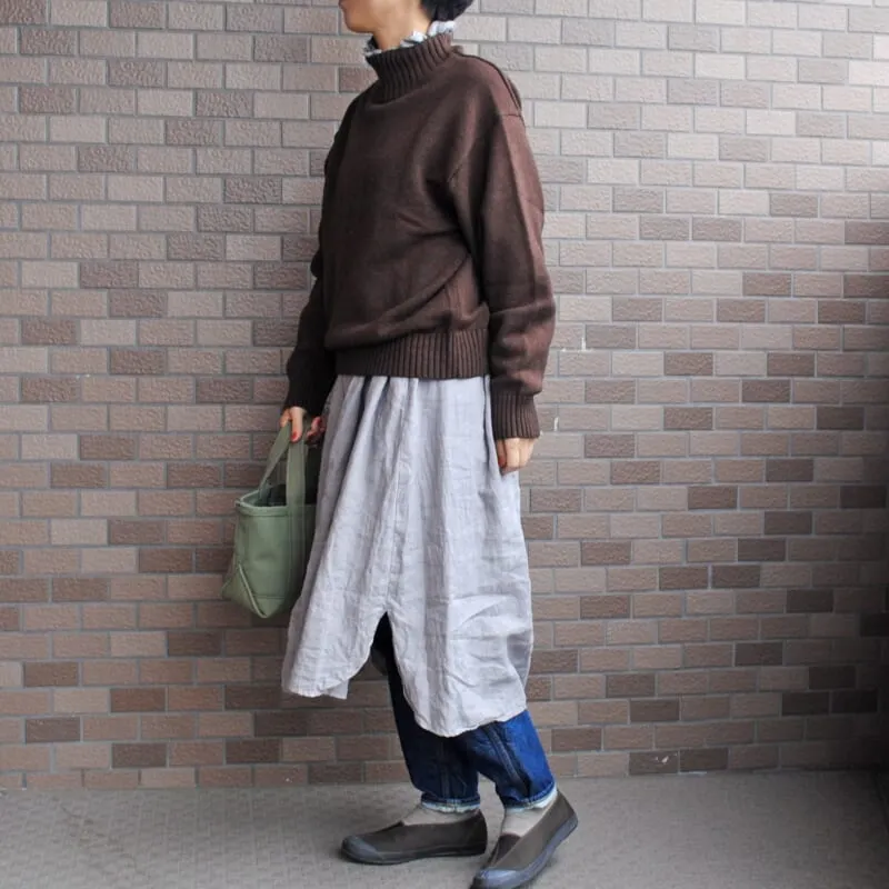 ユニクロ「ローゲージハイネックセーター」のコーデ３