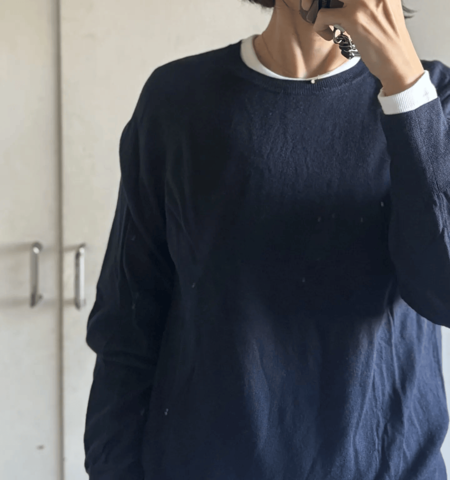 ユニクロ「ソフトリブクルーネックT/長袖」のコーデ