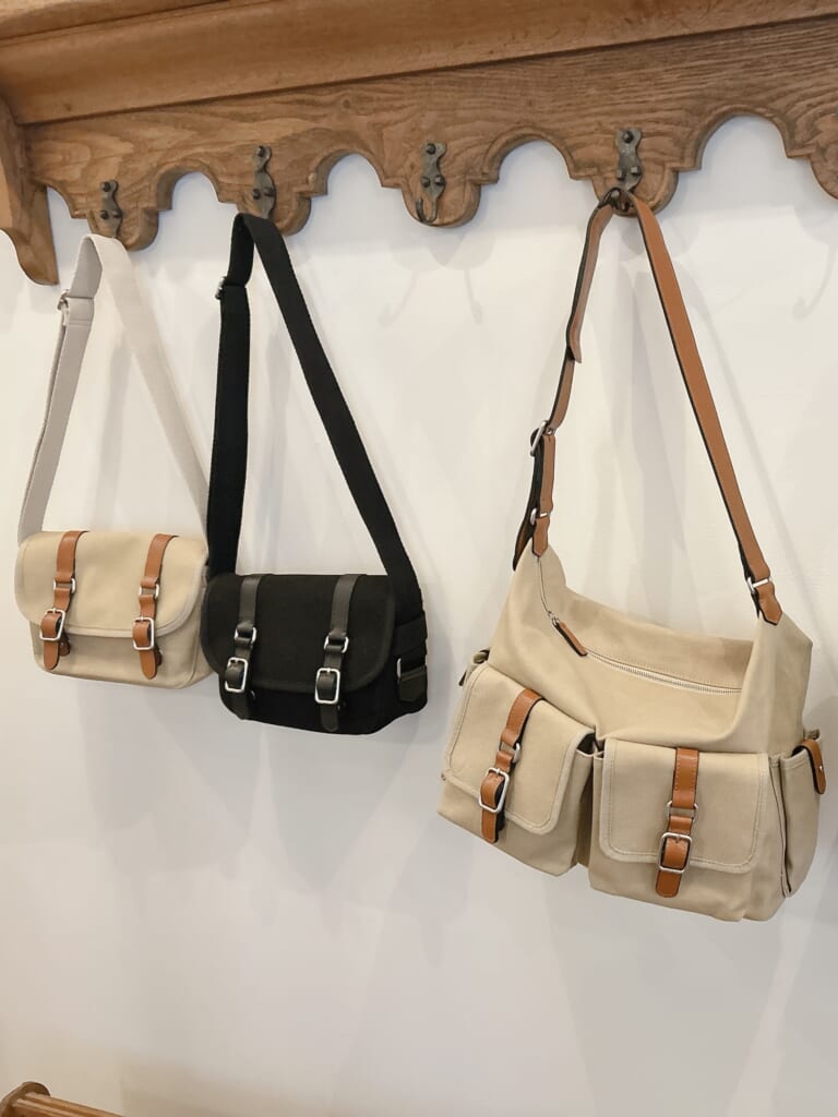 TOUT Y EST TOKYO　武トゥホーボーバッグ陳列