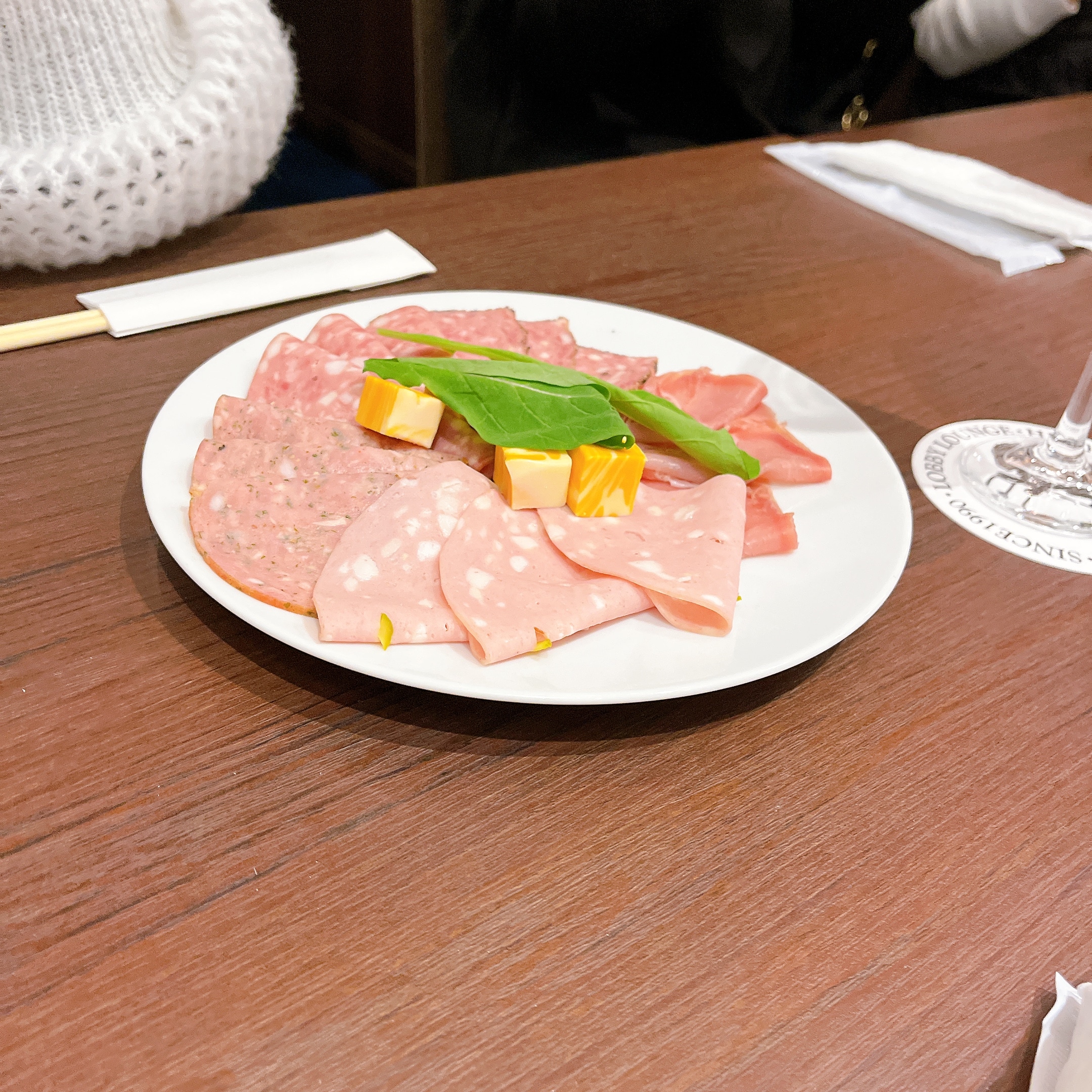 「LOBBY LOUNGE 東京 HIBIYA BAR 八重洲店」