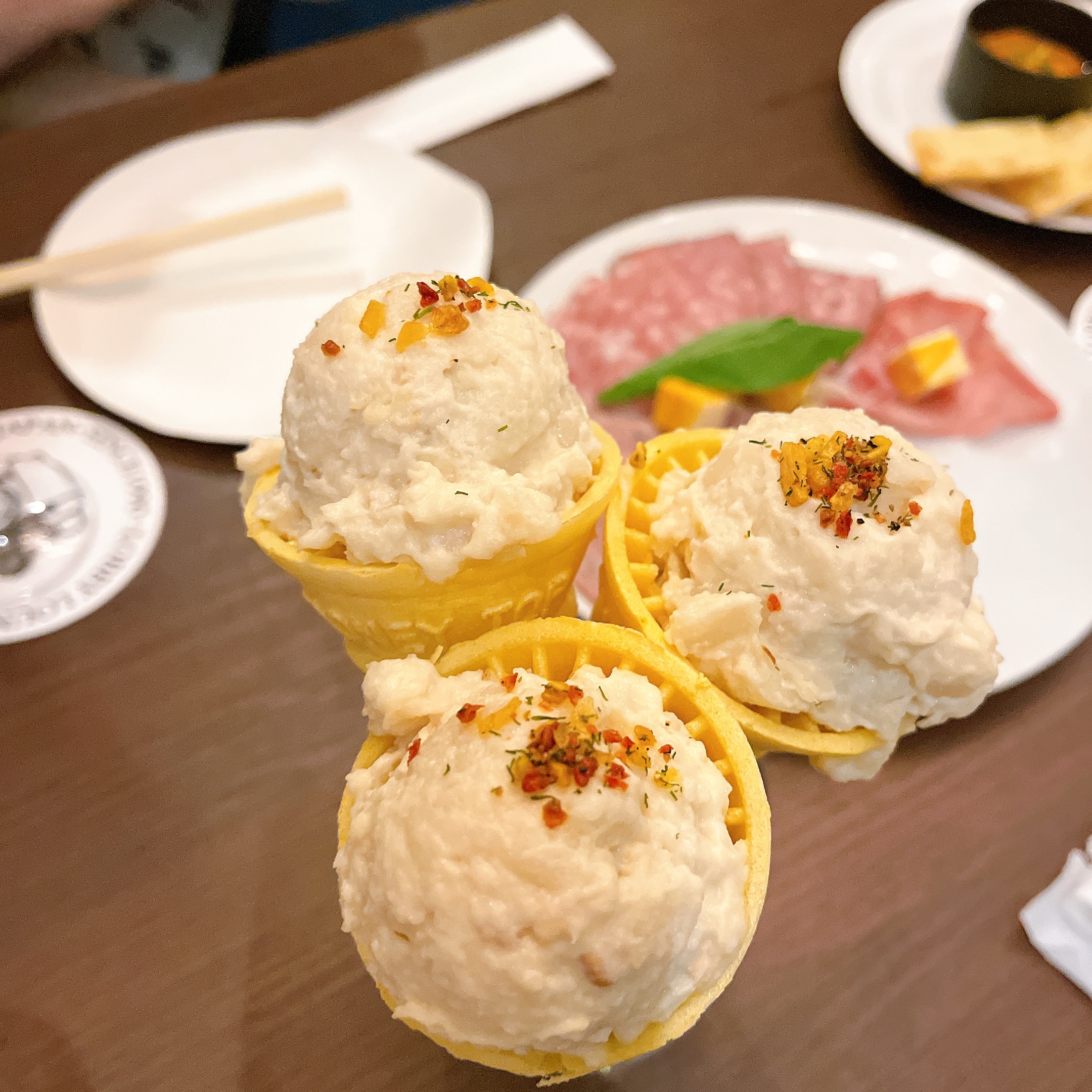 「LOBBY LOUNGE 東京 HIBIYA BAR 八重洲店」