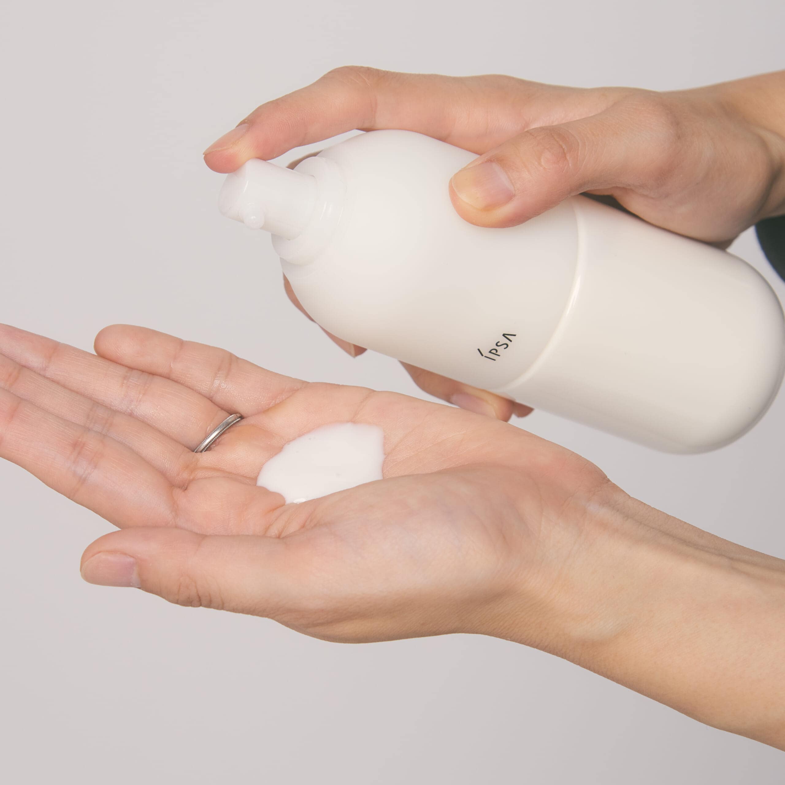 イプサ ME n 8をお試し！