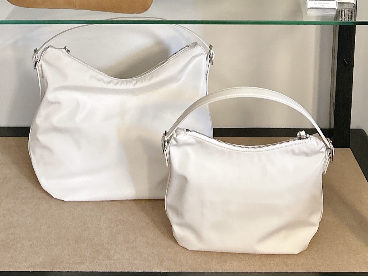 トゥティエ　カノ トワル スモールバッグ　アイボリー