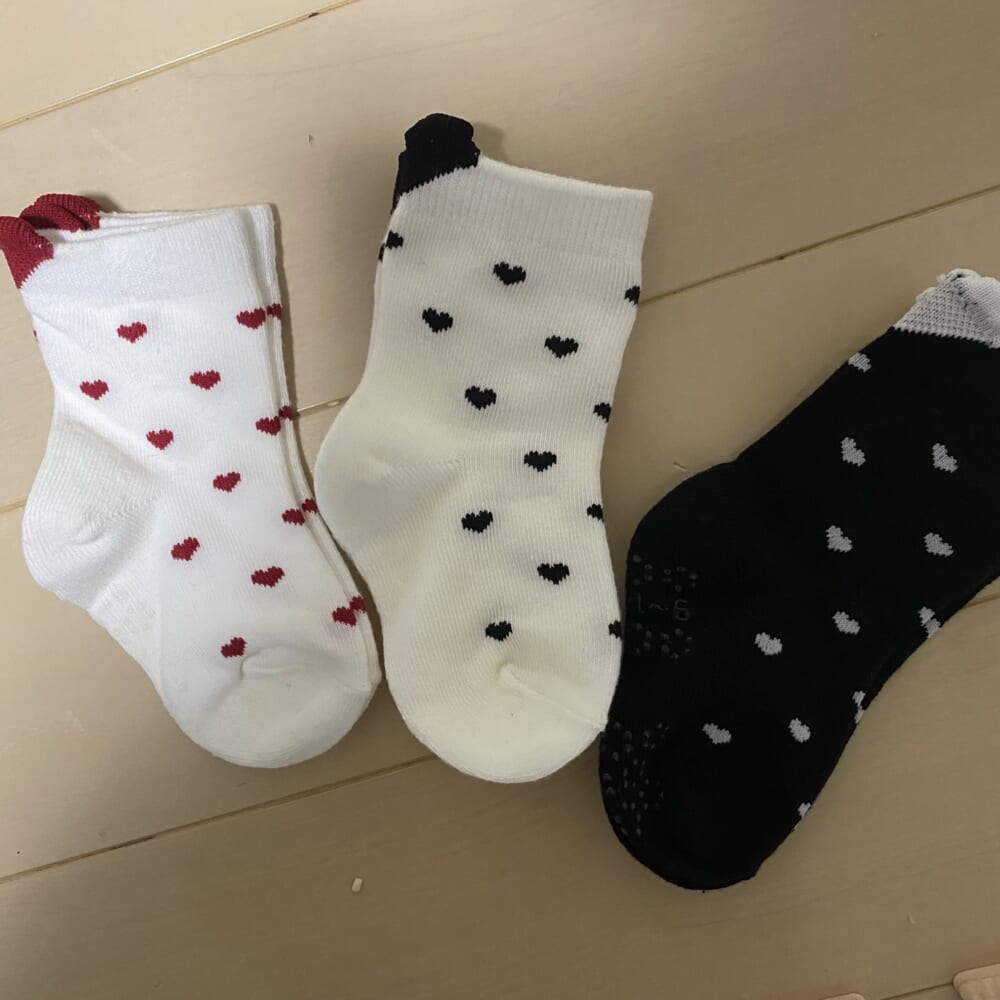 西松屋　靴下　女の子