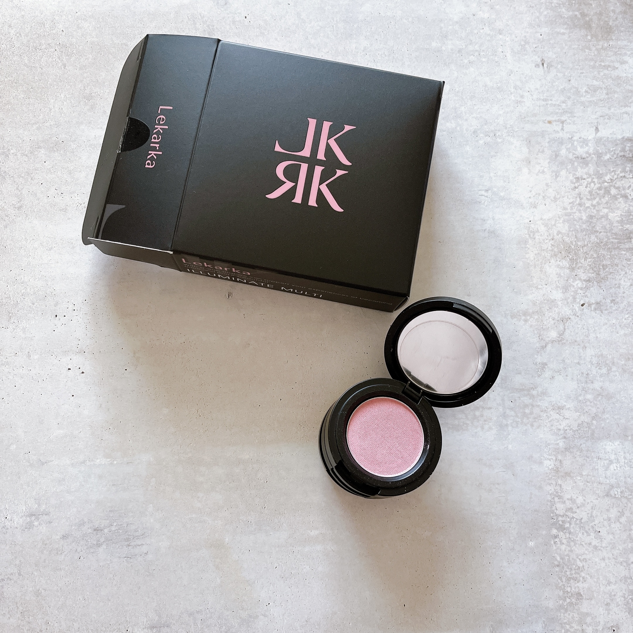 レカルカ イルミネイトマルチ