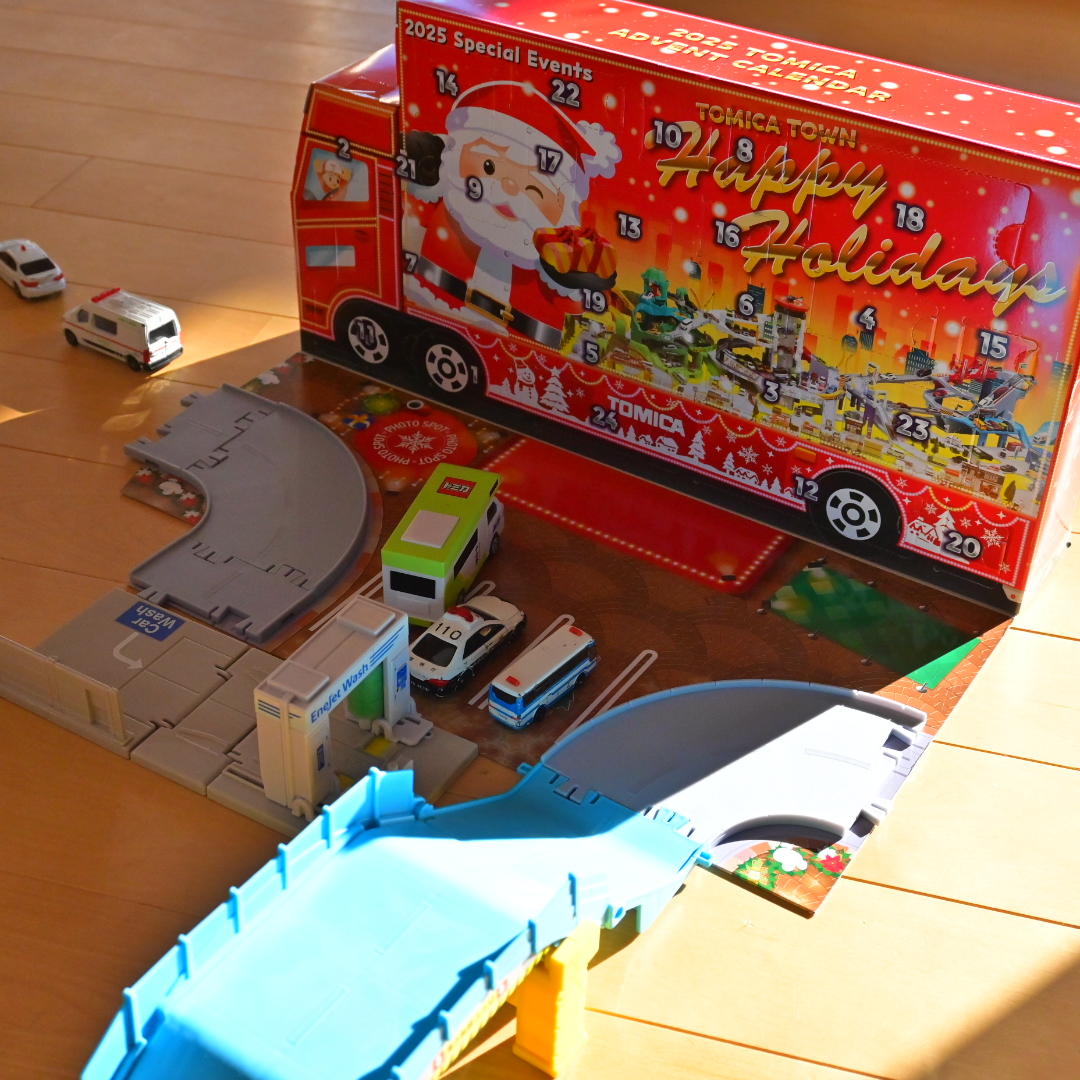 トミカ　アドベントカレンダー