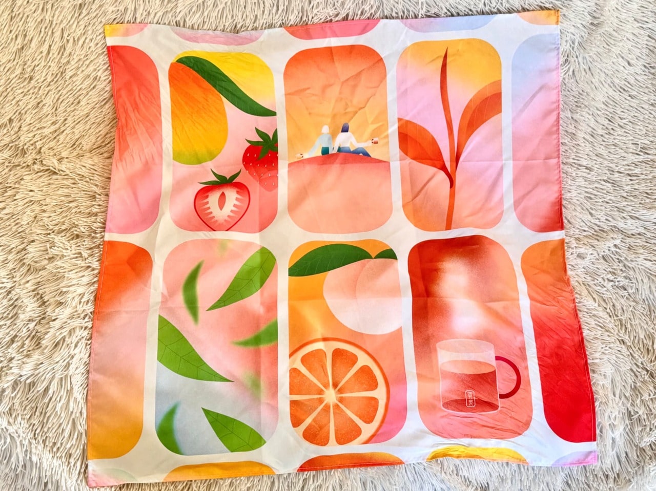 「ゴンチャ オリジナル ハピネス バッグ 2026」の中身「オリジナルバンダナ(60cm×60cm)」