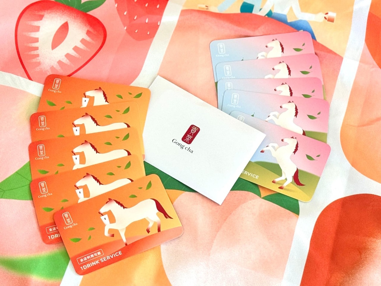 ゴンチャ福袋2026中身「2026 お正月デザイン ドリンクフリーチケット(5枚) トッピングフリーチケット(5枚)」