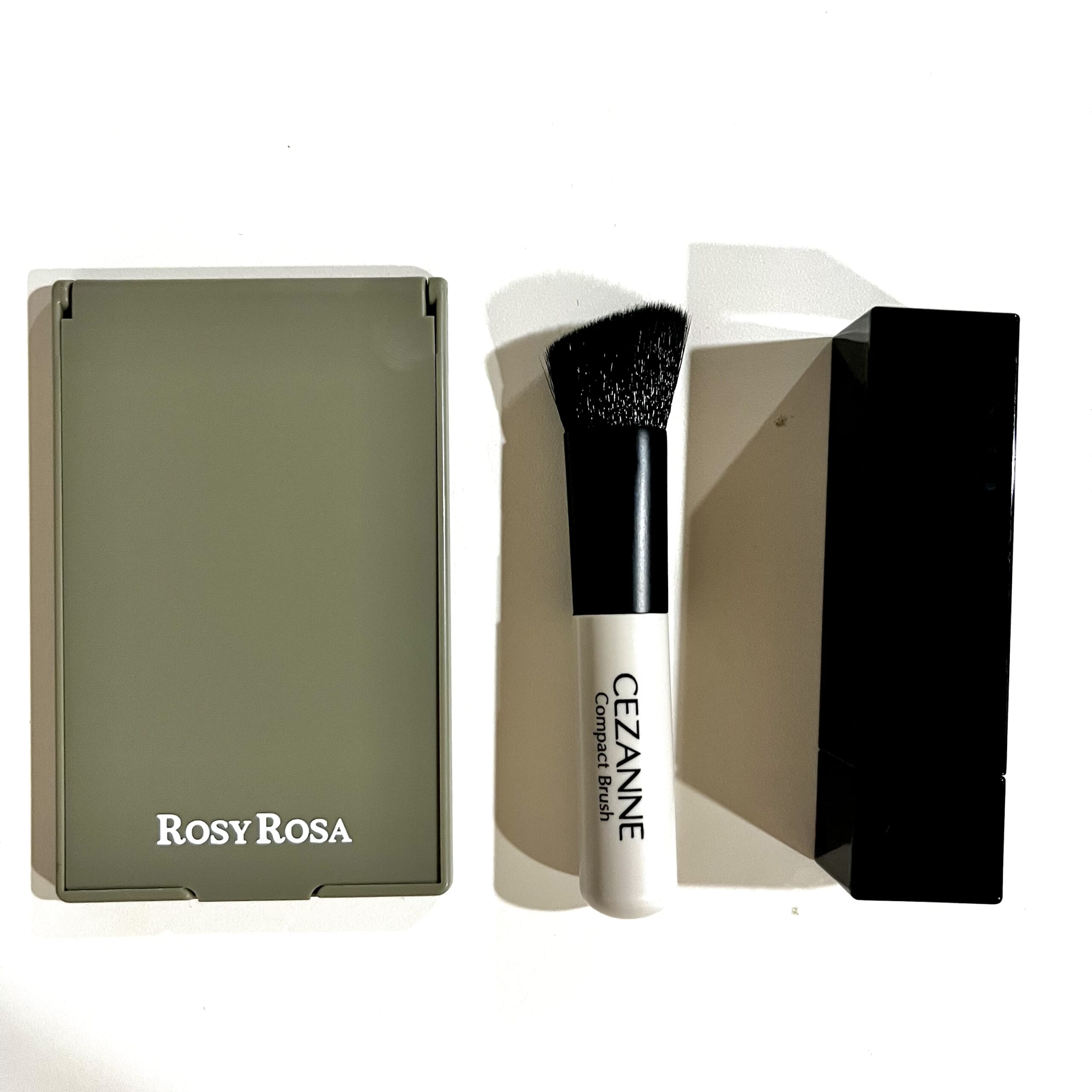 ブラシ コスメ 化粧品