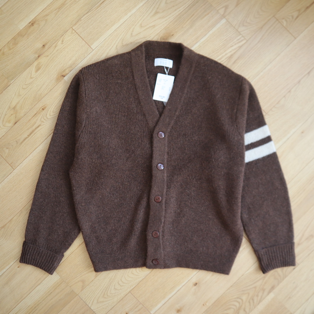 モヘア混ライン入りカーディガン