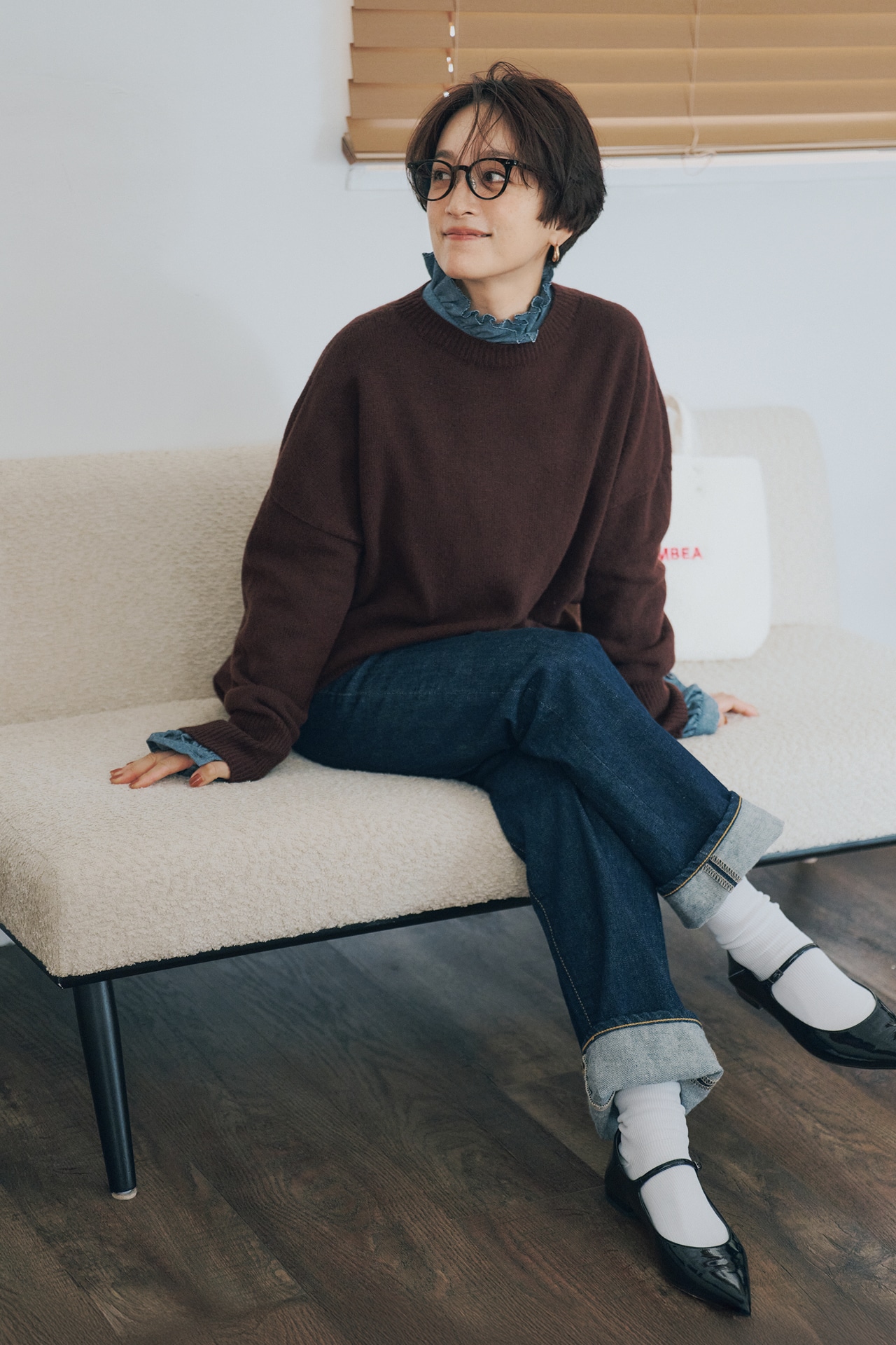 高山 都さんの12closet(トゥエルブクローゼット)【洗える】【福田麻琴さんコラボ】クルーネックホールガーメントニットのコーデ