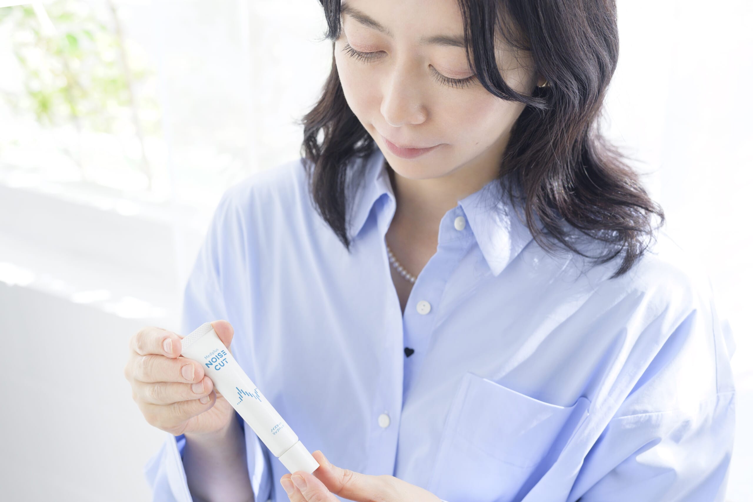 メディプラス ノイズカットリップパック 使用感を語る渡辺有紀子さん