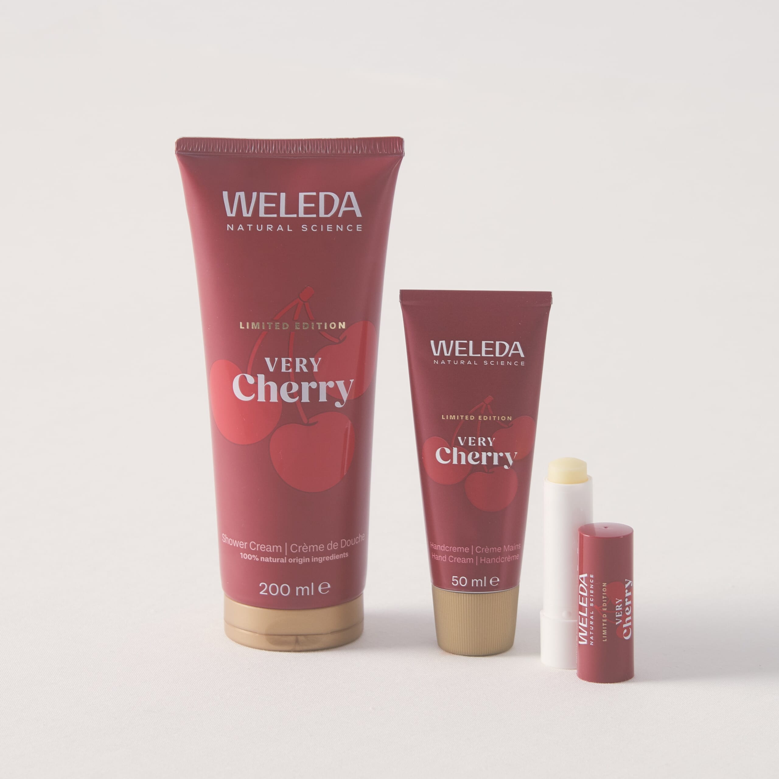 ヴェレダ／ベリーチェリー シャワークリーム ほか