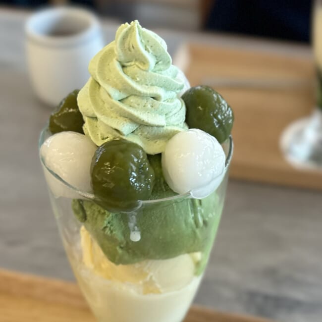 大丸東京　茶寮都路里（さりょうつじり）