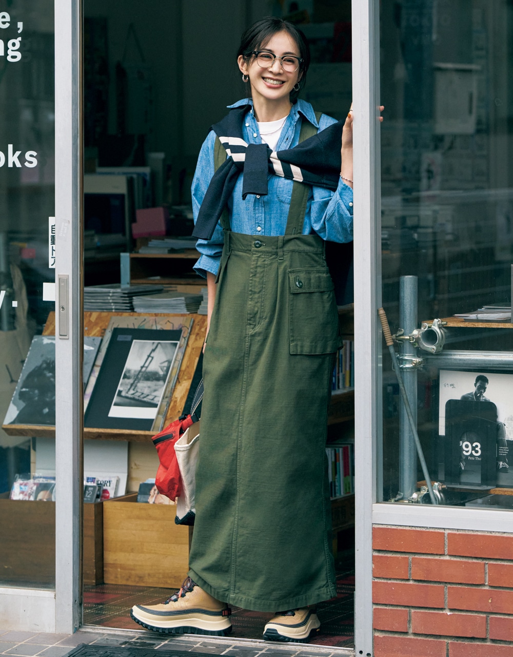 Iラインスカート×SOREL「CALLSIGN HORIZON MID GTX」スニーカーコーデ 高垣麗子さん