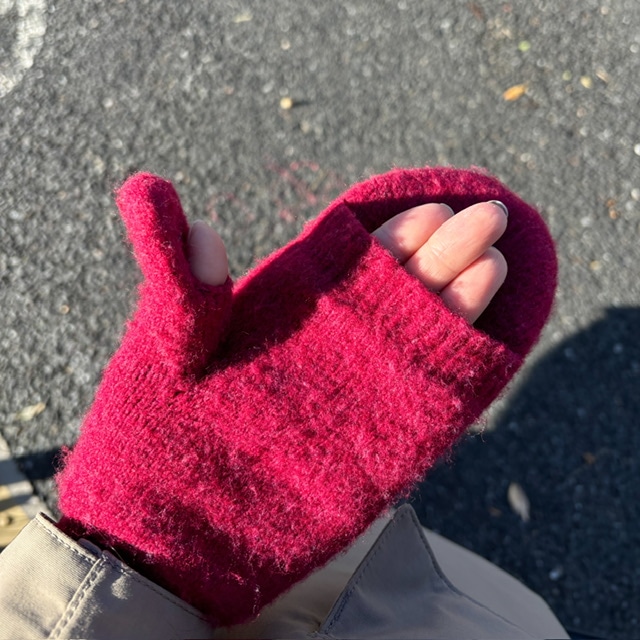 ヒートテックライニングミトンスフレヤーンを着用したときの写真