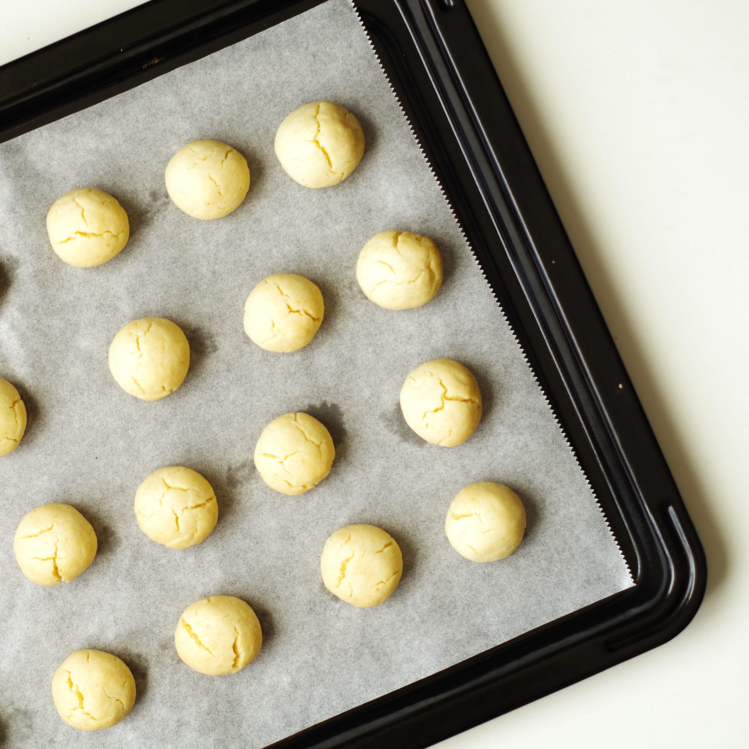 米粉のスノーボールクッキー　焼き立て
